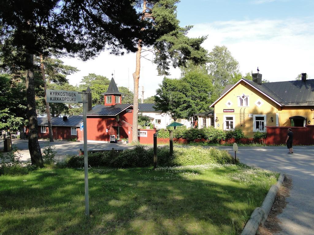 Hotel&Cafe Lanterna Nauvo Exterior foto